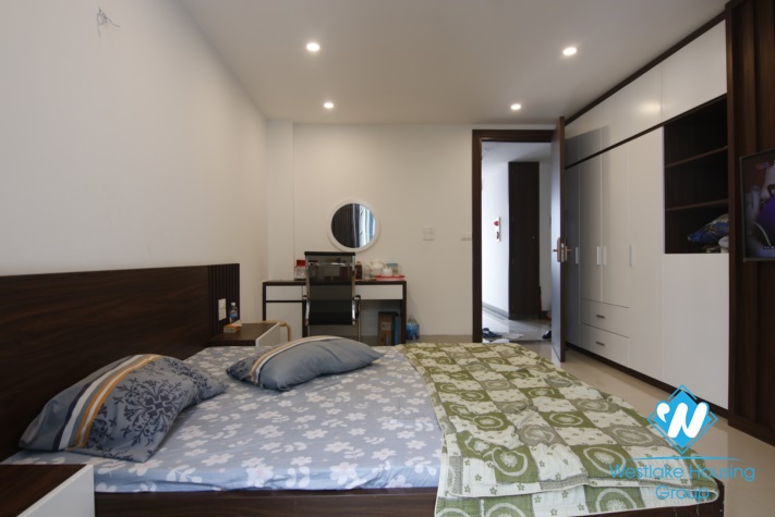 A good 2 bedroom serviced apartment for rent on Linh Lang street
