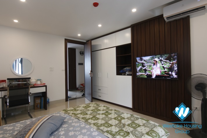 A good 2 bedroom serviced apartment for rent on Linh Lang street