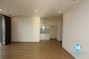 A good apartment in Vinhome garden for rent 