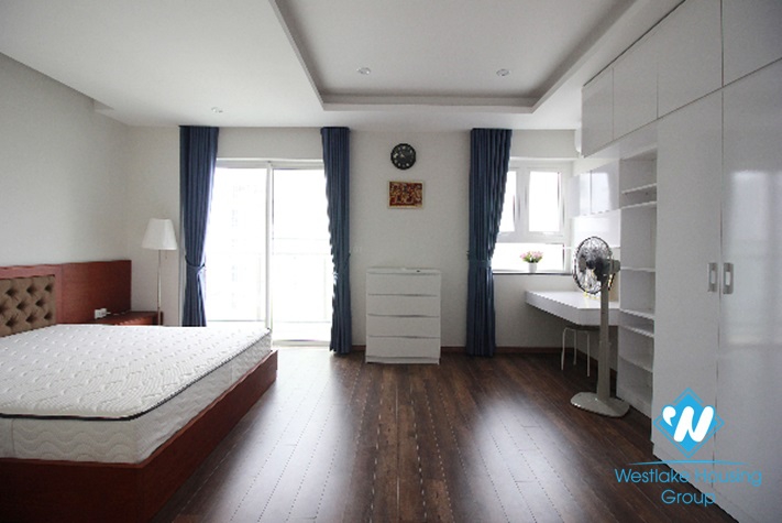 154sqm fully-furnished apartment for rent in Ciputra Compound