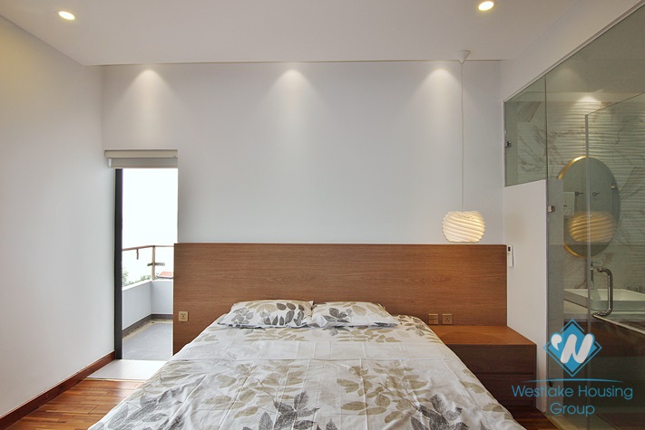 Lake view 4 bedrooms apartment for rent in Dang Thai Mai, Tay Ho, Ha Noi