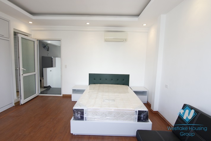 Cheap studio for rent in Quan Thanh, Hoan Kiem