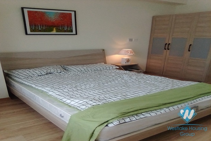 A lovely three bedrooms apartment for rent in Duy Tan st, Cau Giay