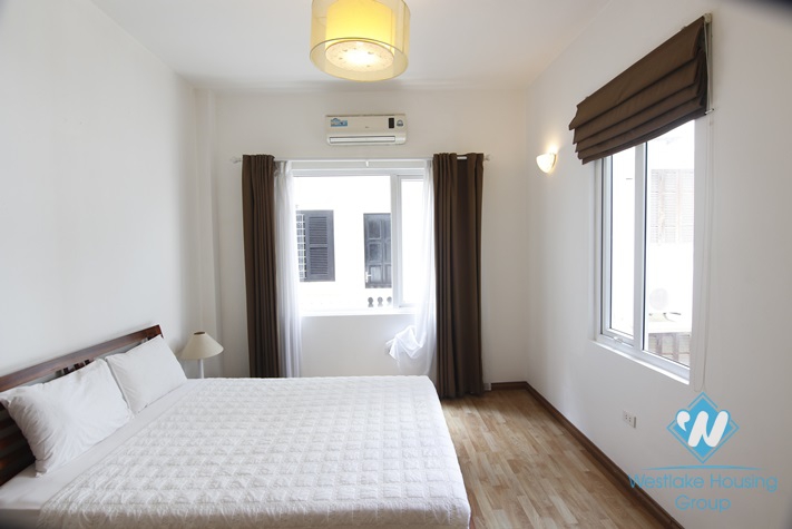 An affordable 2 bedrooms apartment for rent in Dao Tan, Ba Dinh