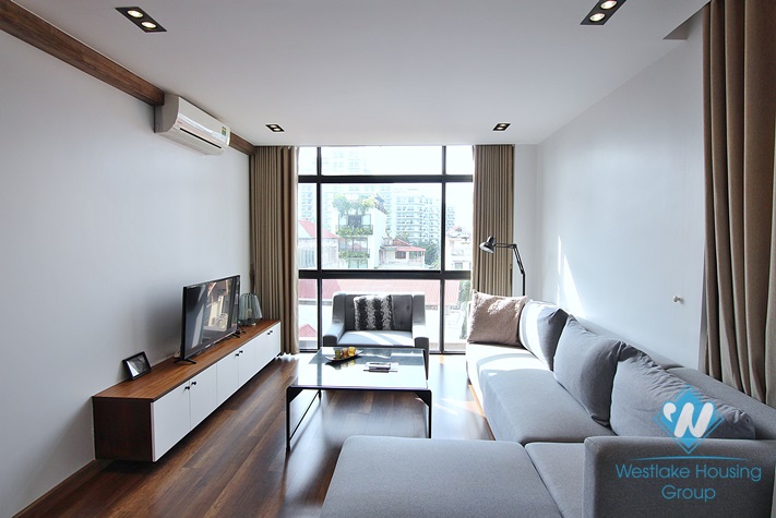 Bright 2 bedrooms apartment for rent in Dang Thai Mai st, Tay Ho