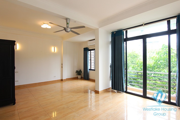 Spacious brand new house with 4 bedrooms for rent on Dang Thai Mai, Tay Ho, Hanoi