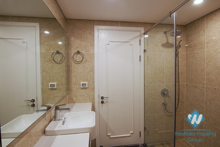 Brand new apartment for rent in D' Le Roi Soleil building, Xuan Dieu, Tay Ho