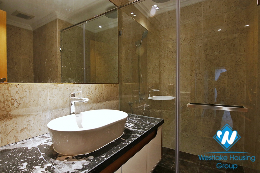 President Suite PENT-HOUSE with grand living room/ reception area. Central location+full services