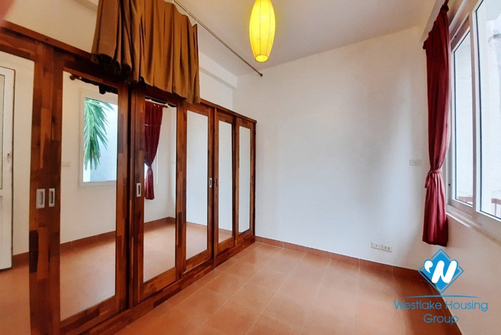 Green house with nice garden for rent in Bo De, Long Bien