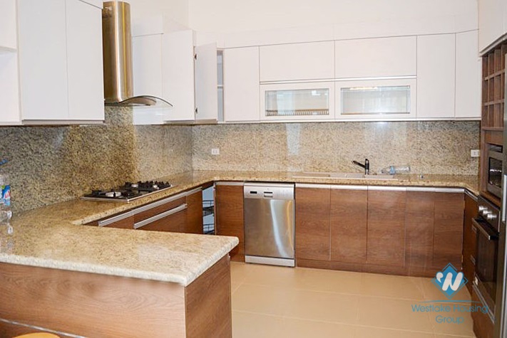 Stunning 5 bedrooms villa with SWIMMING POOL for rent in Ciputra, Hanoi