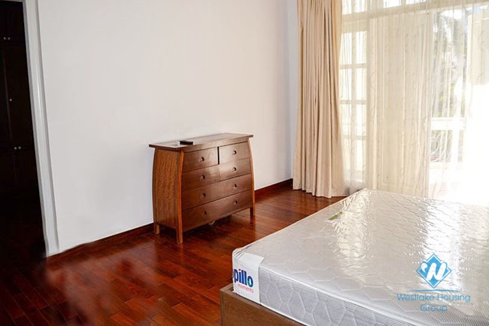 Stunning 5 bedrooms villa with SWIMMING POOL for rent in Ciputra, Hanoi
