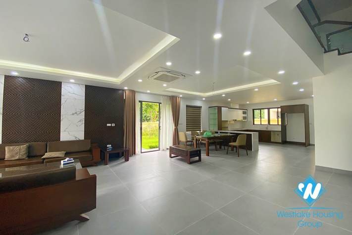 A good quality house for rent in Gamuda Garden, Yen so Park, Ha Noi.