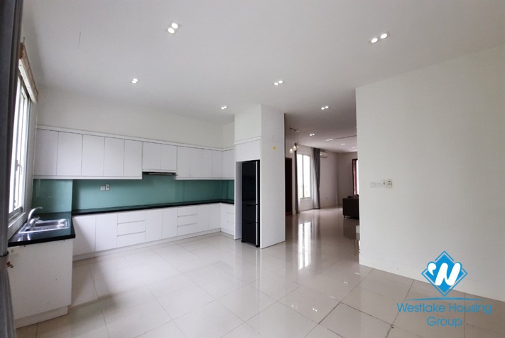 Modern unfurnished 4 bedrooms villa for rent in Vinhomes Riverside, Long Bien, Hanoi