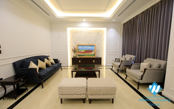 Brand-new house to let in Vinhomes Harmony Long Bien