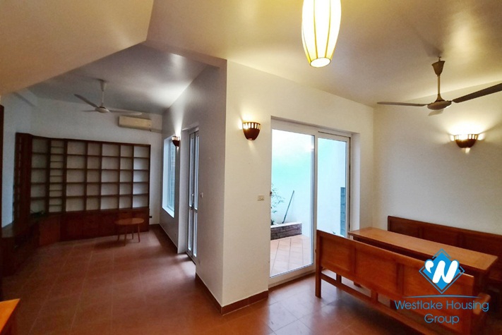 Green house with nice garden for rent in Bo De, Long Bien