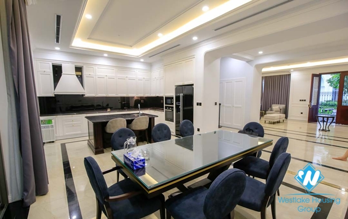 Brand-new house to let in Vinhomes Harmony Long Bien