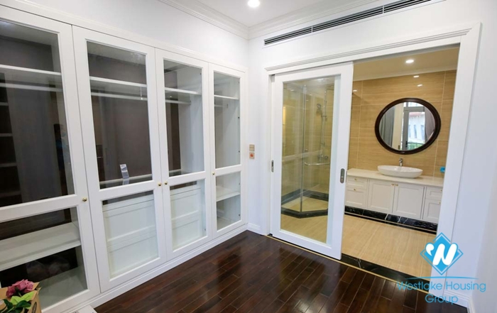 Brand-new house to let in Vinhomes Harmony Long Bien