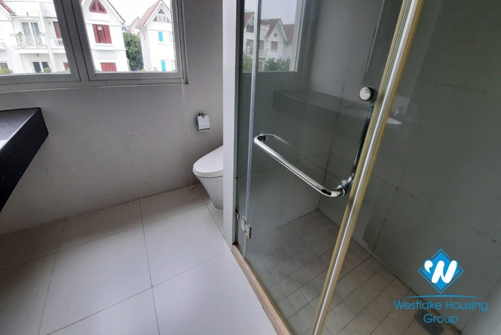 Modern unfurnished 4 bedrooms villa for rent in Vinhomes Riverside, Long Bien, Hanoi