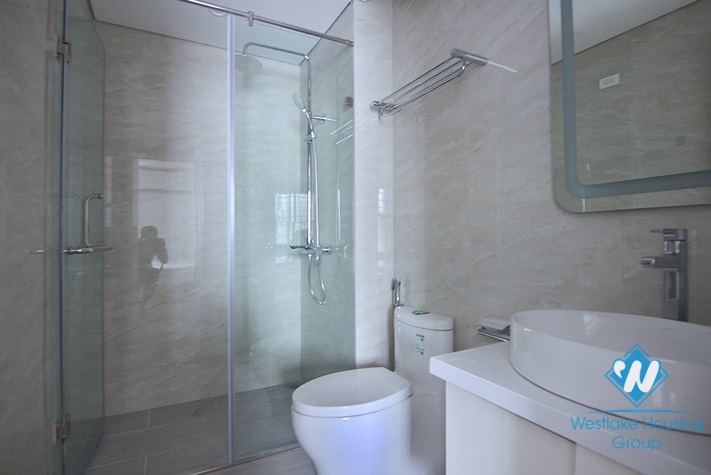 A splendid one-bedroom apartment on To Ngoc Van street, Tay Ho