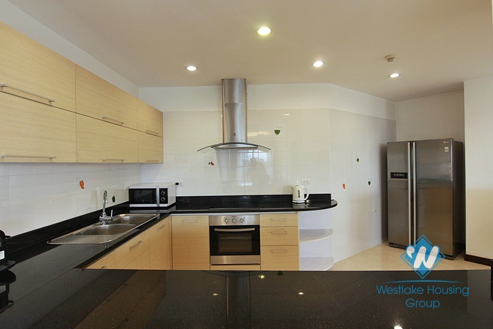 A gorgeous and spacious apartment for rent in Dang Thai Mai, Tay Ho