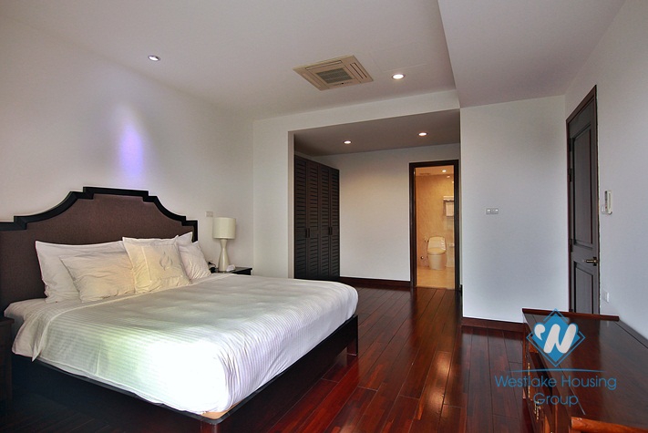 A gorgeous and spacious apartment for rent in Dang Thai Mai, Tay Ho