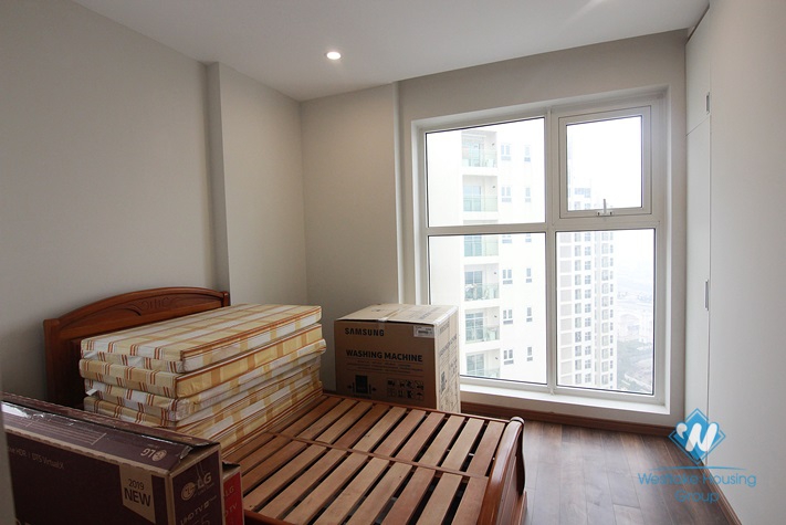 A lovely 2 bedroom apartment for rent in Ciputra area