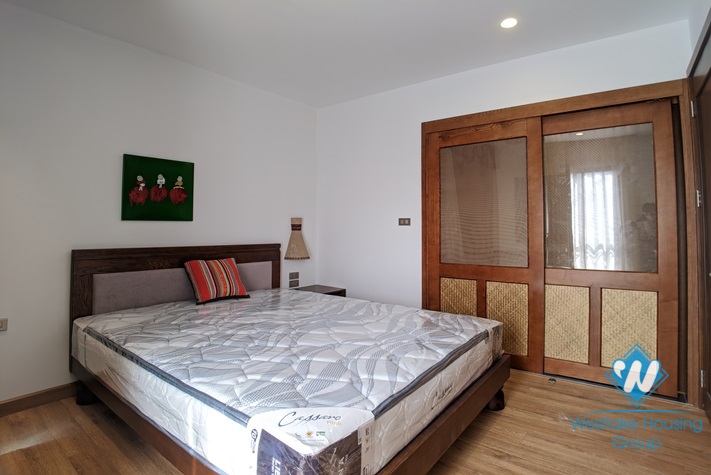 An attractive one-bedroom apartment on Ling Lang st, Ba Dinh