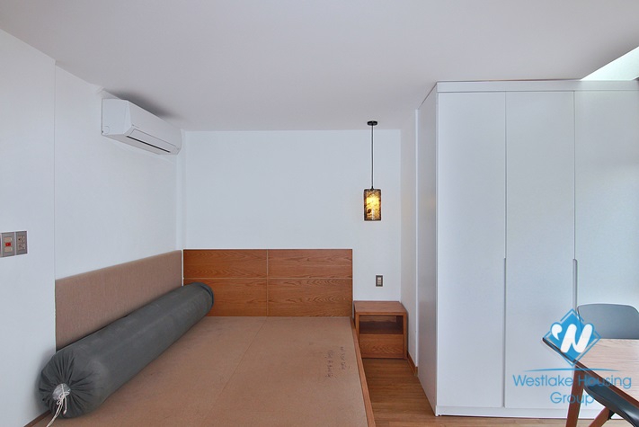A luxury one-bedroom apartment on Xuan Dieu street, Tay Ho