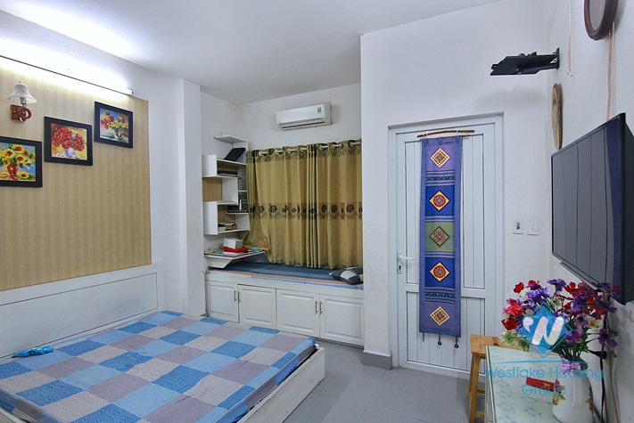 A spacious 4 bedroom house for rent in Dang thai mai, Tay ho, Ha noi