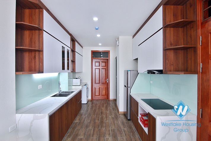 A brand new apartment with huge balcony and lake view in Nhat chieu, Tay ho, Ha noi