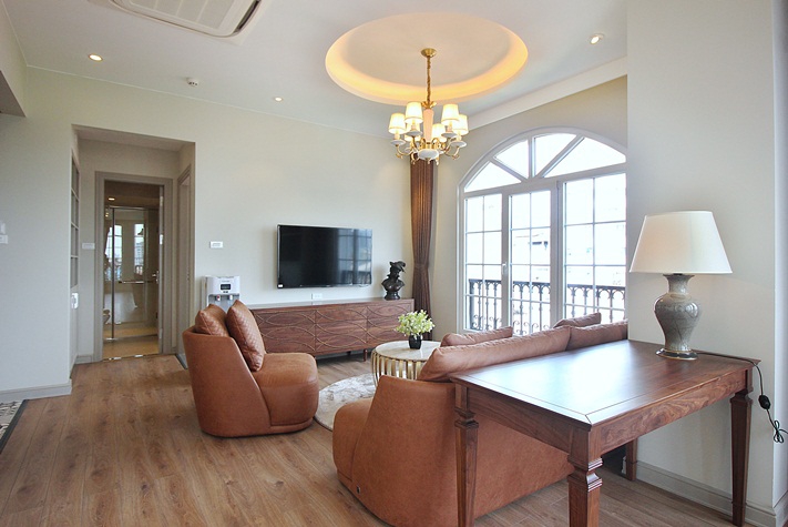 Beautiful and modern apartment for rent in Hai Ba Trung, Hanoi