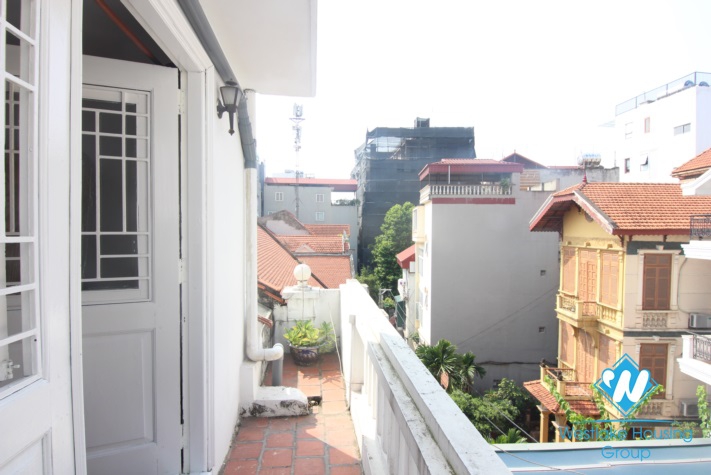 A pretty house for rent in Tu Hoa street, Tay Ho district