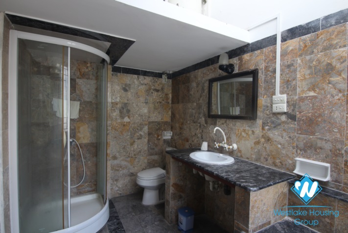 A pretty house for rent in Tu Hoa street, Tay Ho district