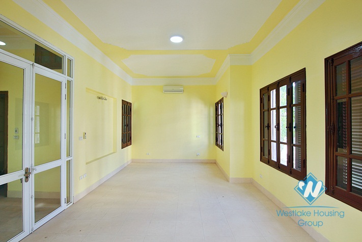 A spacious house with big garage in To ngoc van, Tay ho, Ha noi