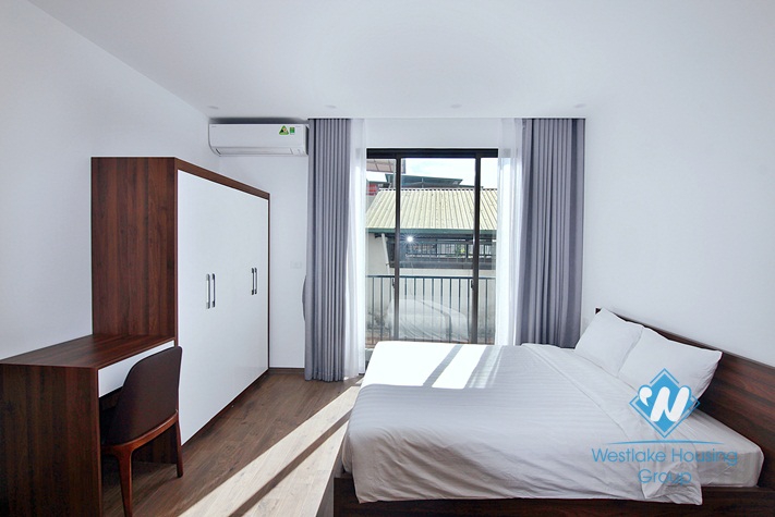 A brightly and modern studio for rent in Dang thai mai, Tay ho, Ha noi