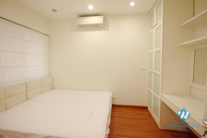 A stunning 3 bedroom apartment for rent in Ciputra Complex