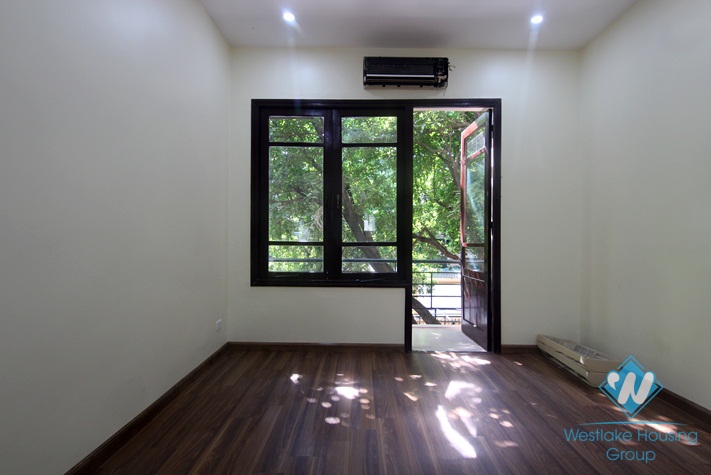 Good space for rent in Tay ho for cafe, restaurant