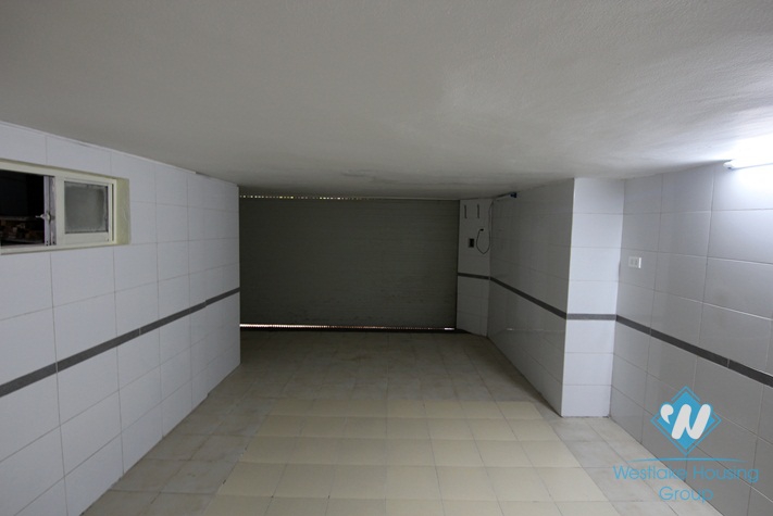 Good space for rent in Tay ho for cafe, restaurant
