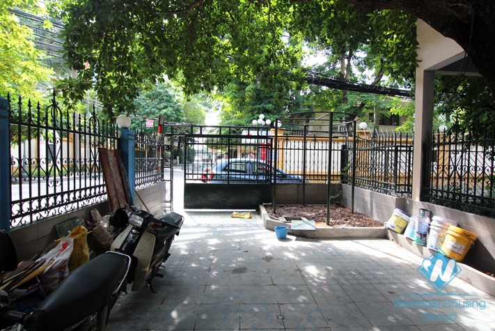Good space for rent in Tay ho for cafe, restaurant
