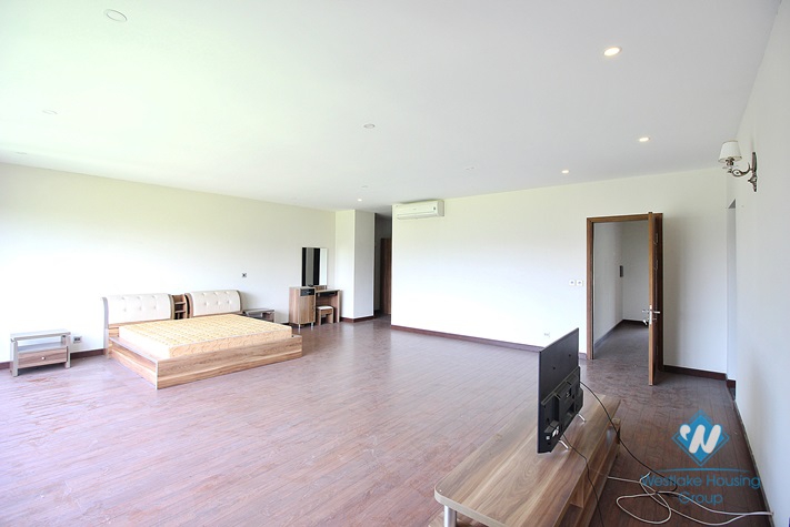 Luxury house for rent in Q block, Ciputra, Tay Ho, Hanoi