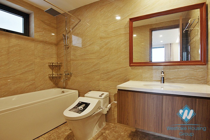 Newly 2 bedroom apartment with high quality furnitures in Tay ho, Ha noi