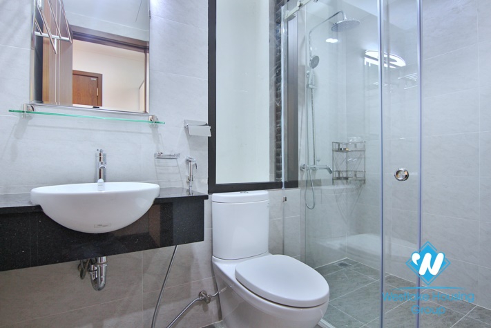 A fabulous brand- new 2 bedrooms apartment for rent with lake view in Tay Ho