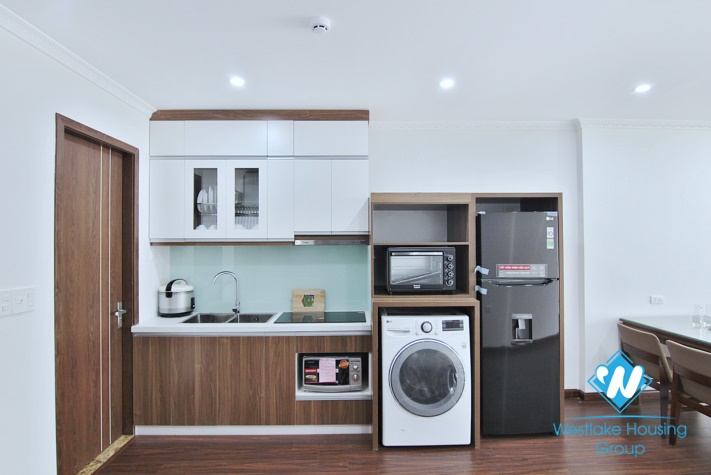 A fabulous brand- new 2 bedrooms apartment for rent with lake view in Tay Ho