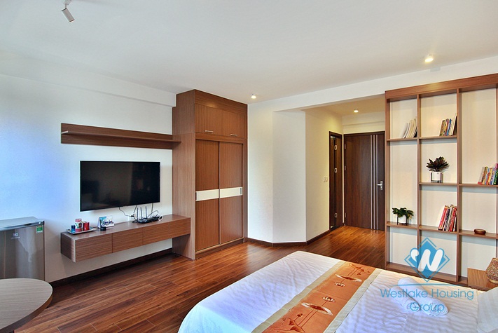 A new and modern studio for rent in Tu Hoa, Tay Ho, Ha Noi
