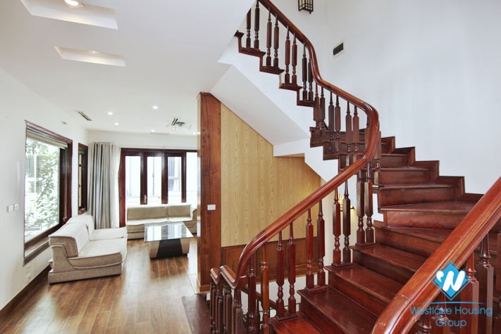 A good house for rent in Tay Ho, Ha Noi