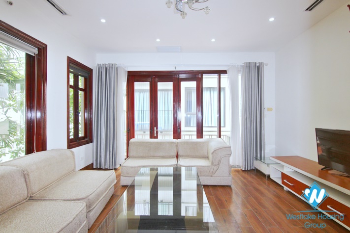 A good house for rent in Tay Ho, Ha Noi