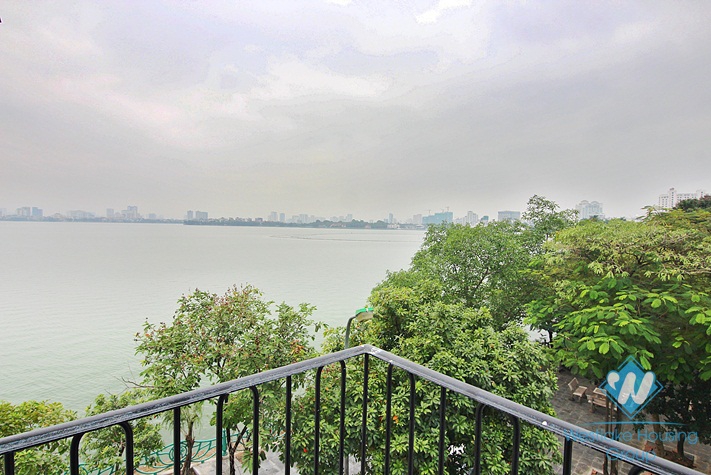 Brand new 1 bedroom apartment with lake view in Tay ho, Ha noi