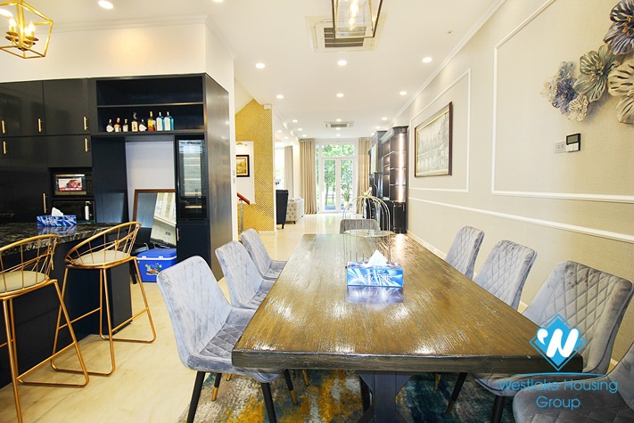 A marvelous, brand new villa for rent in K Block, Ciputra 