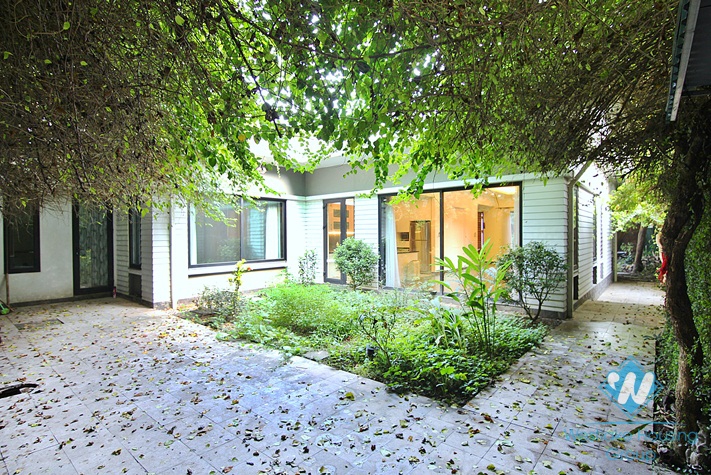 Brand new villa with wonderful garden for rent in Dang Thai Mai Street, Tay Ho, Hanoi
