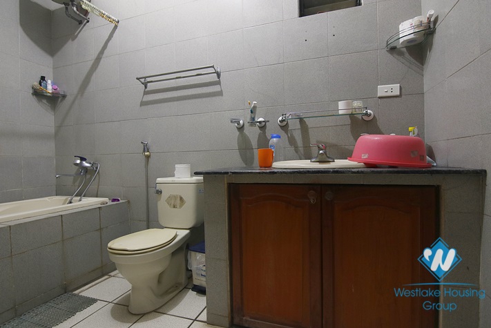 A three-bedroom house with a yard on Thuy Khue street, Ba Dinh
